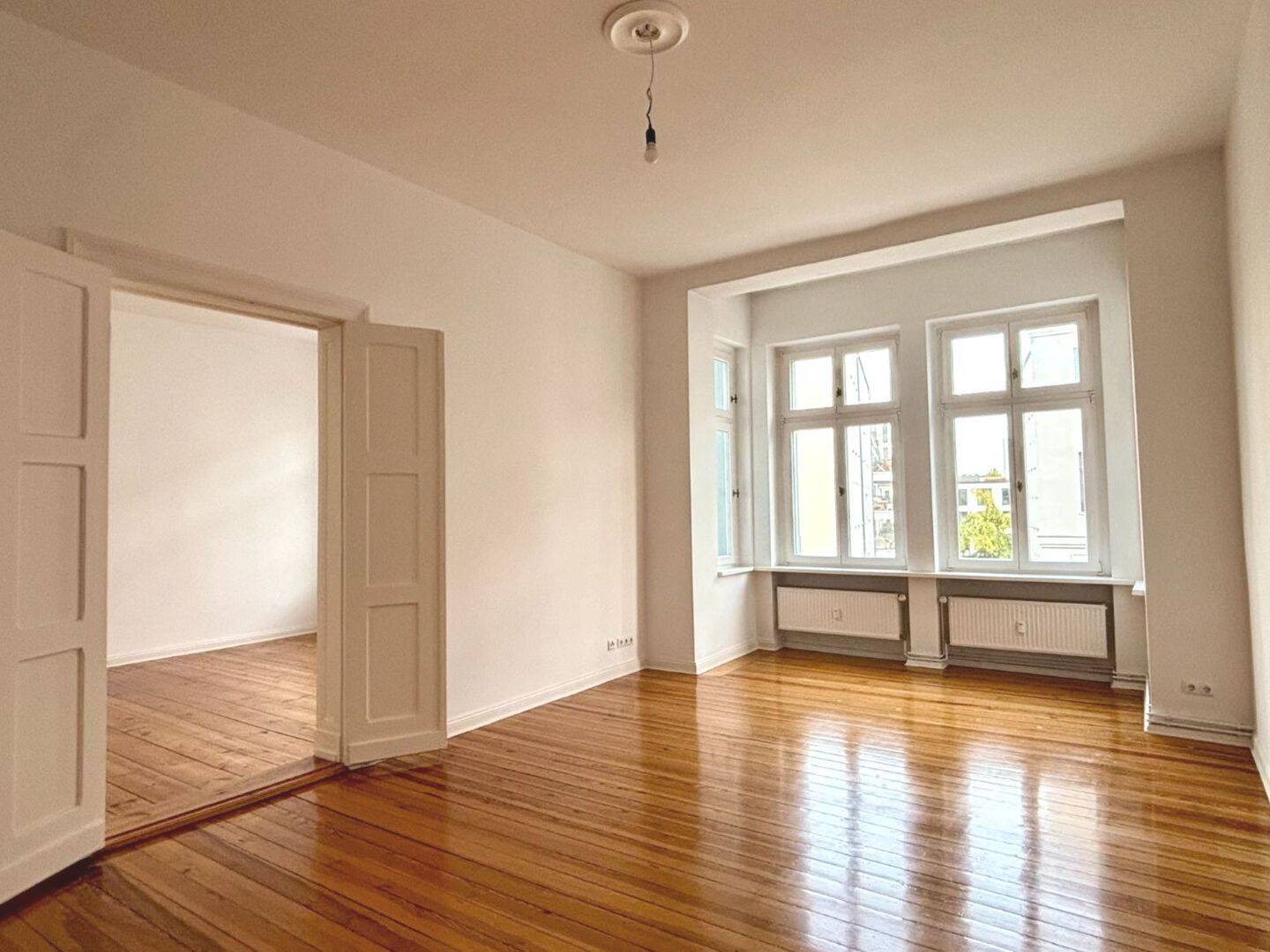2-Zimmer-Altbauwohnung sucht neue Mieter, 10115 Berlin (Mitte Wedding)