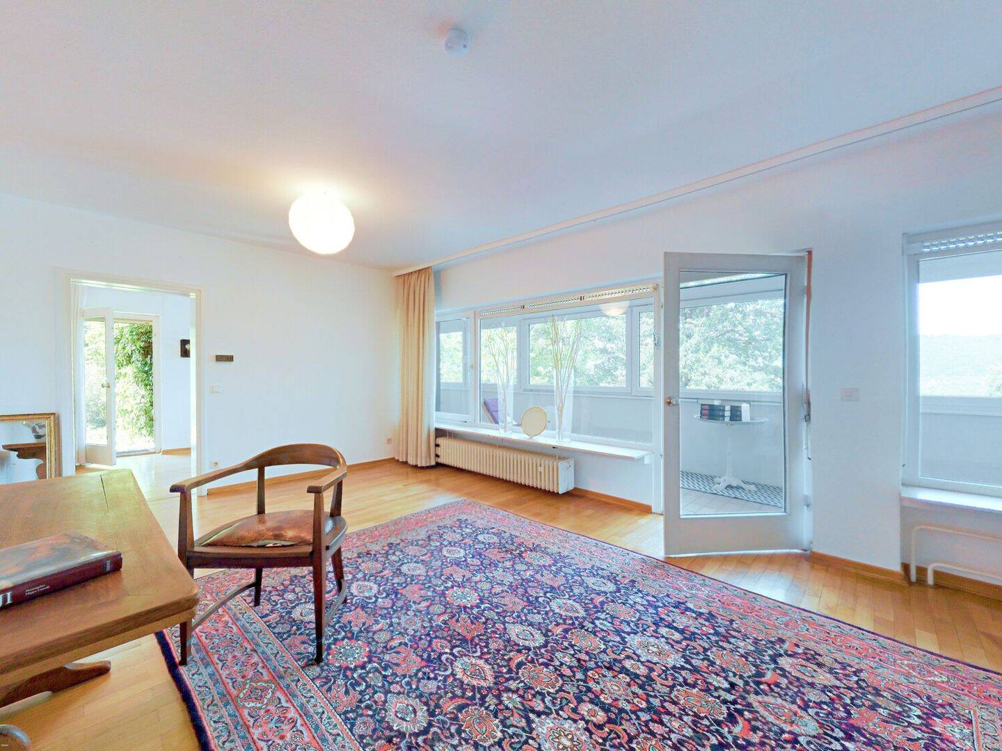 Familienparadies mit Wintergarten, Einliegerwohnung und terrassiertem Garten!, 35043 Marburg