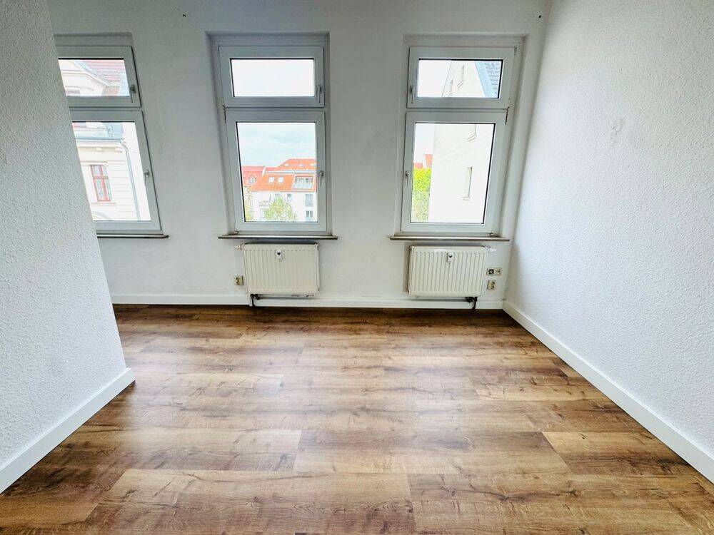 frisch renovierte & attraktive 1-Raum Wohnung in Dölitz ab sofort zu vermieten *** TOP***, 4279 Leipzig (Dölitz-Dösen Lößnig)