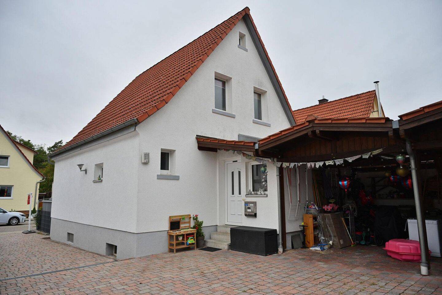 Von Privat-Freistehendes Einfamilienhaus in ruhiger Wohnlage mit Waldnähe in Stutensee-Friedrichstal, 76297 Stutensee