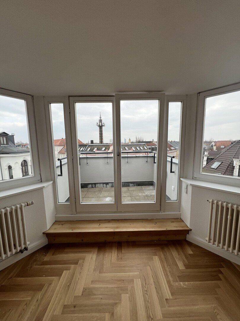 2-Zimmer-Dachgeschosswohnung mit Klimaanlage und Süd-Balkon zu vermieten, 4155 Leipzig (Gohlis-Mitte Gohlis-Süd)