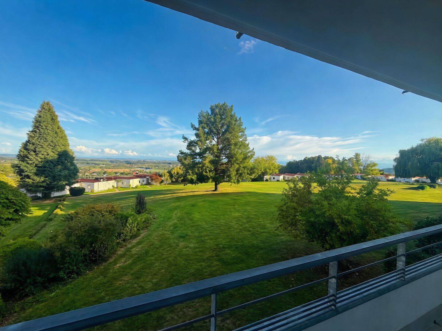 Appartement mit Alpenblick und Hallenbad, 88094 Oberteuringen