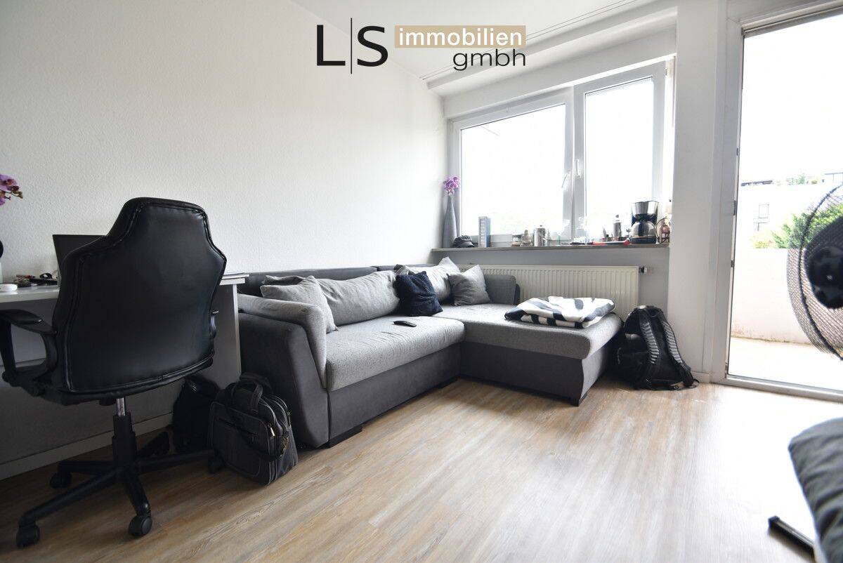 **Studenten & junge Berufstätige aufgepasst** Gepflegtes 1-Zimmer-Apartment mit Balkon in Top-Lage!, 70190 Stuttgart (Mitte Ost)