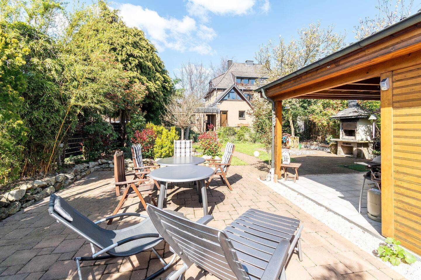 Doppelhaushälfte mit Garten und Garage, 45768 Marl