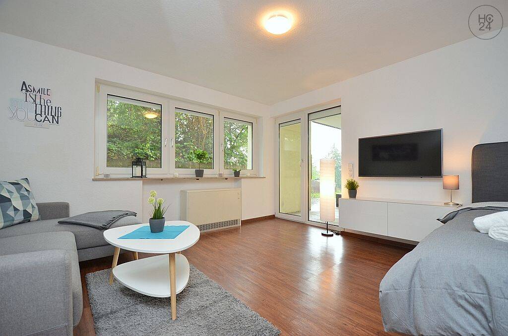 Modern möblierte Wohnung in Zuffenhausen, fußläufig zu Porsche, 70439 Stuttgart (Neuwirtshaus Stammheim Zuffenhausen)