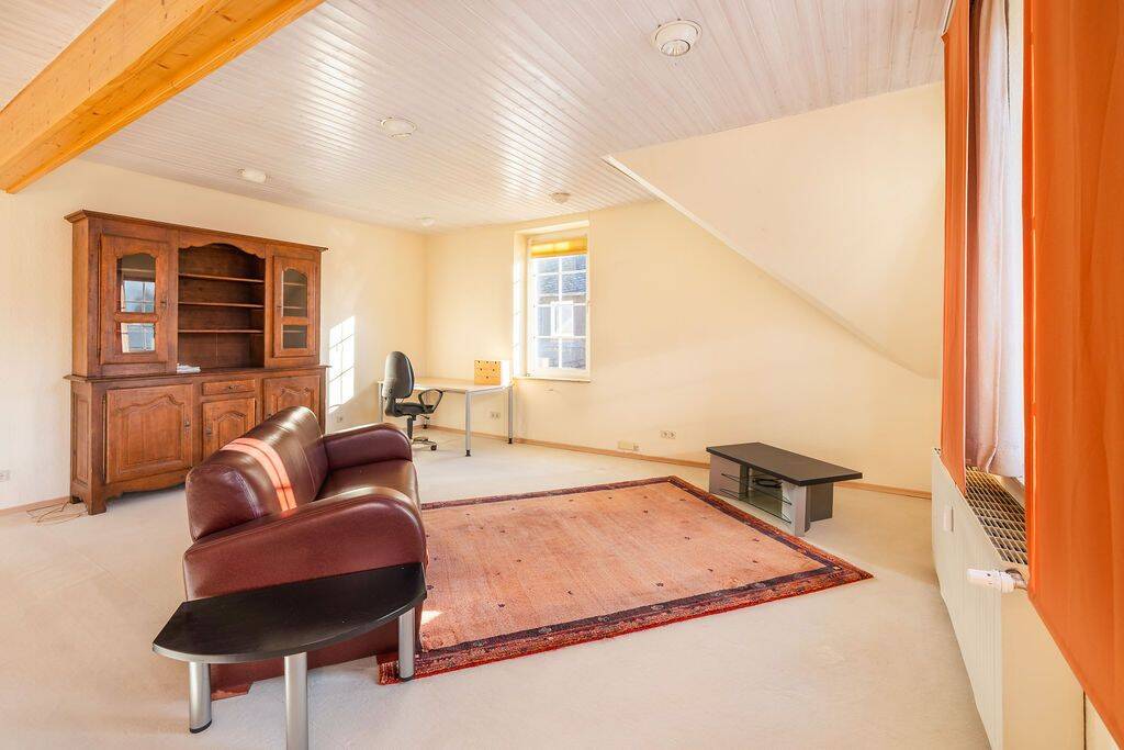 Eigentumswohnung – 3 Zimmer – Wohnküche – viel Licht – in guter Lage von Rengsdorf – sofort frei!, 56579 Rengsdorf
