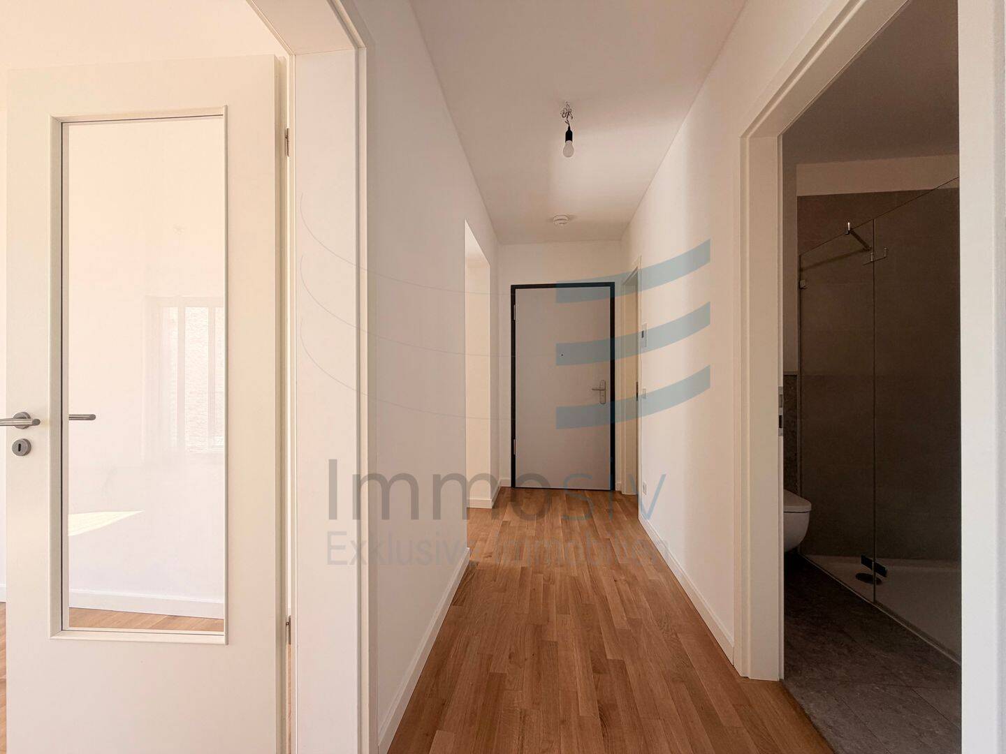 Helle 3 Zimmerwohnung mit Balkon im Leuchtgaswerk, 14641 Nauen