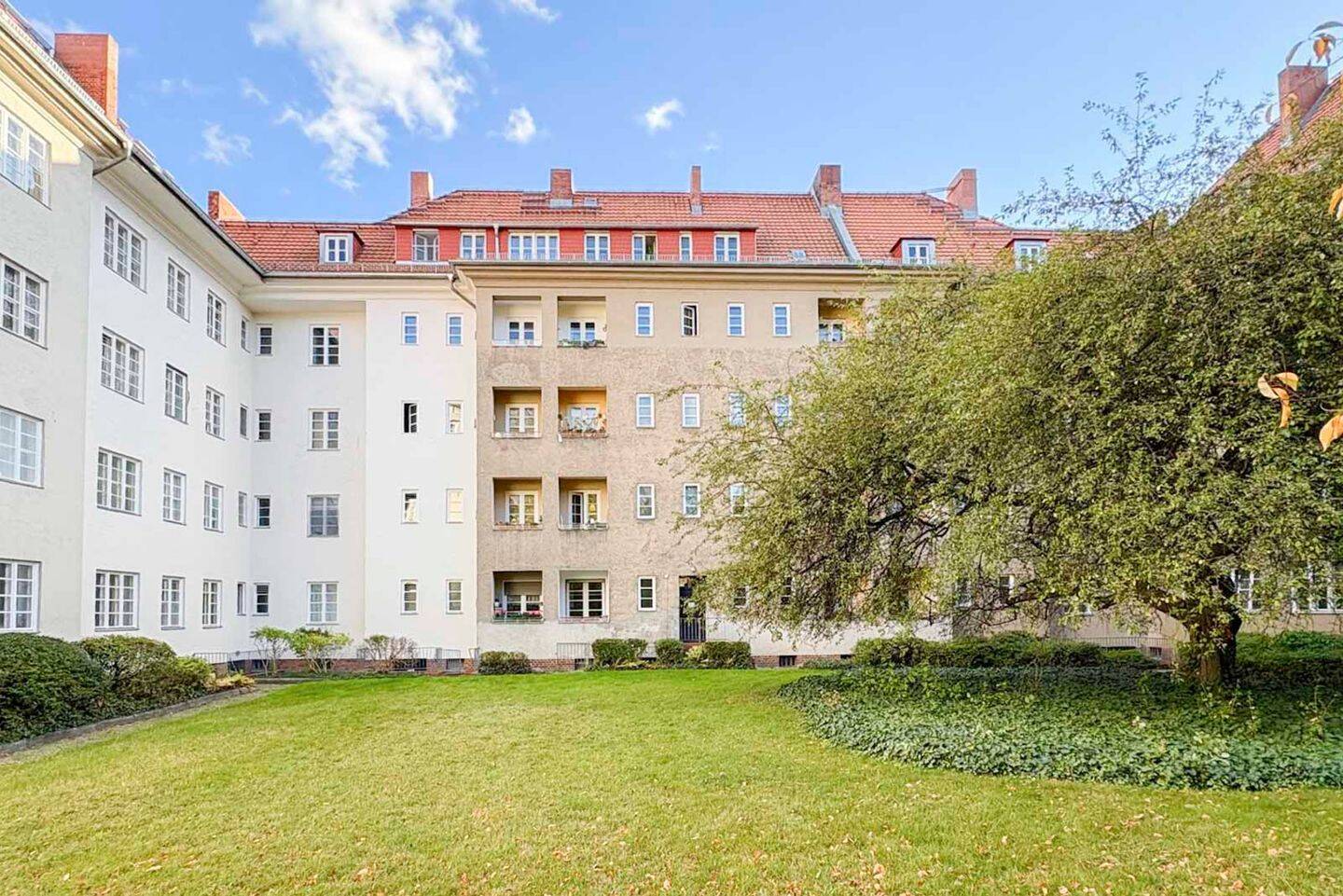 Bezugsfreie 2-Zimmer-Wohnung mit Balkon in Berlin Friedenau zu verkaufen, 12157 Berlin (Tempelhof-Schöneberg Friedenau Kolonie Grüne Aue Schöneberg Steglitz)
