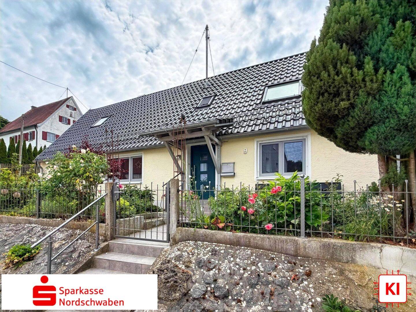 Charmantes Einfamilienhaus mit Wintergarten in ruhiger Lage, 86657 Bissingen