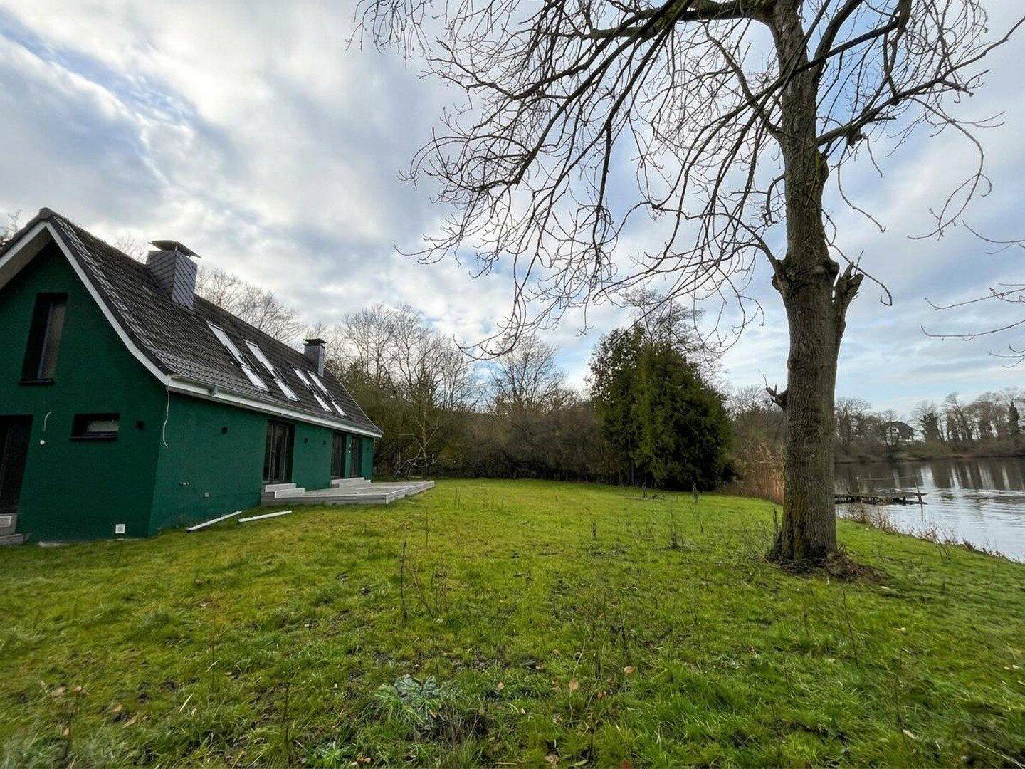 Kleines Einfamilienhaus am Dieksee + direkte Seelage, 23714 Malente