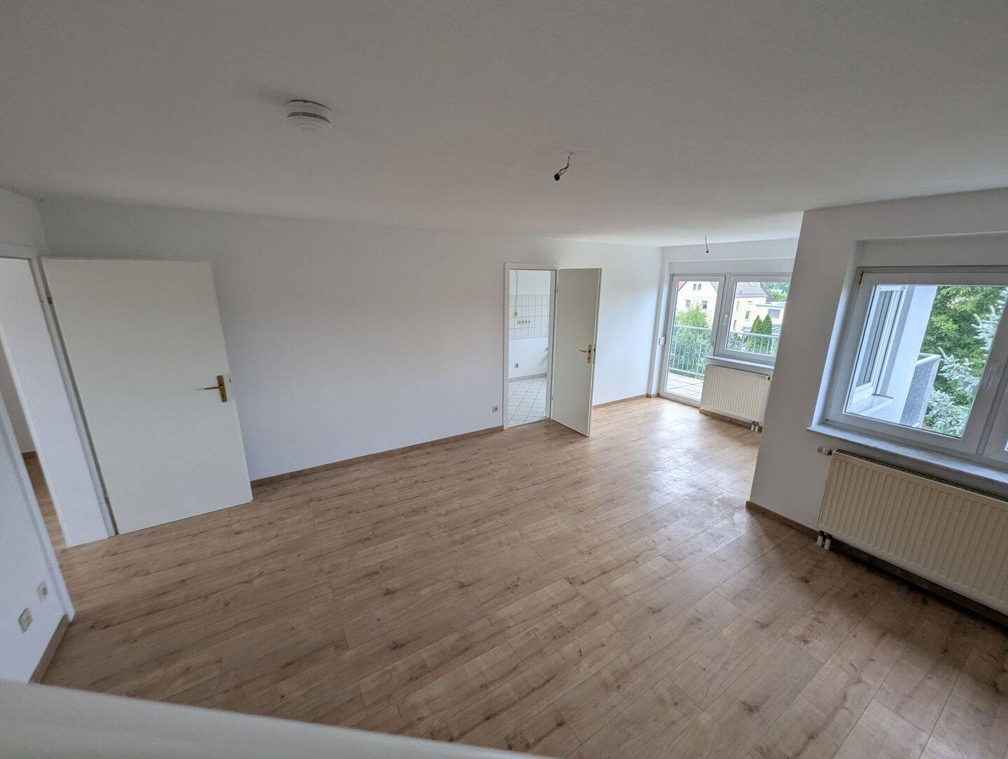 +++Traumhaft große 3-R. Maisonette-Whg.++Großes Wohnzimmer++Balkon+++u.v.m. +++, 4316 Leipzig (Baalsdorf Holzhausen Mölkau)