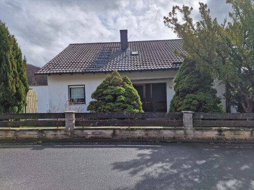 Wohnen wie im Urlaub! Einfamilienhaus in 97656 Oberelsbach-Ginolfs / Rhön-Grabfeld, 15 Min. bis Bad Neustadt (ID 10298), 97656 Oberelsbach