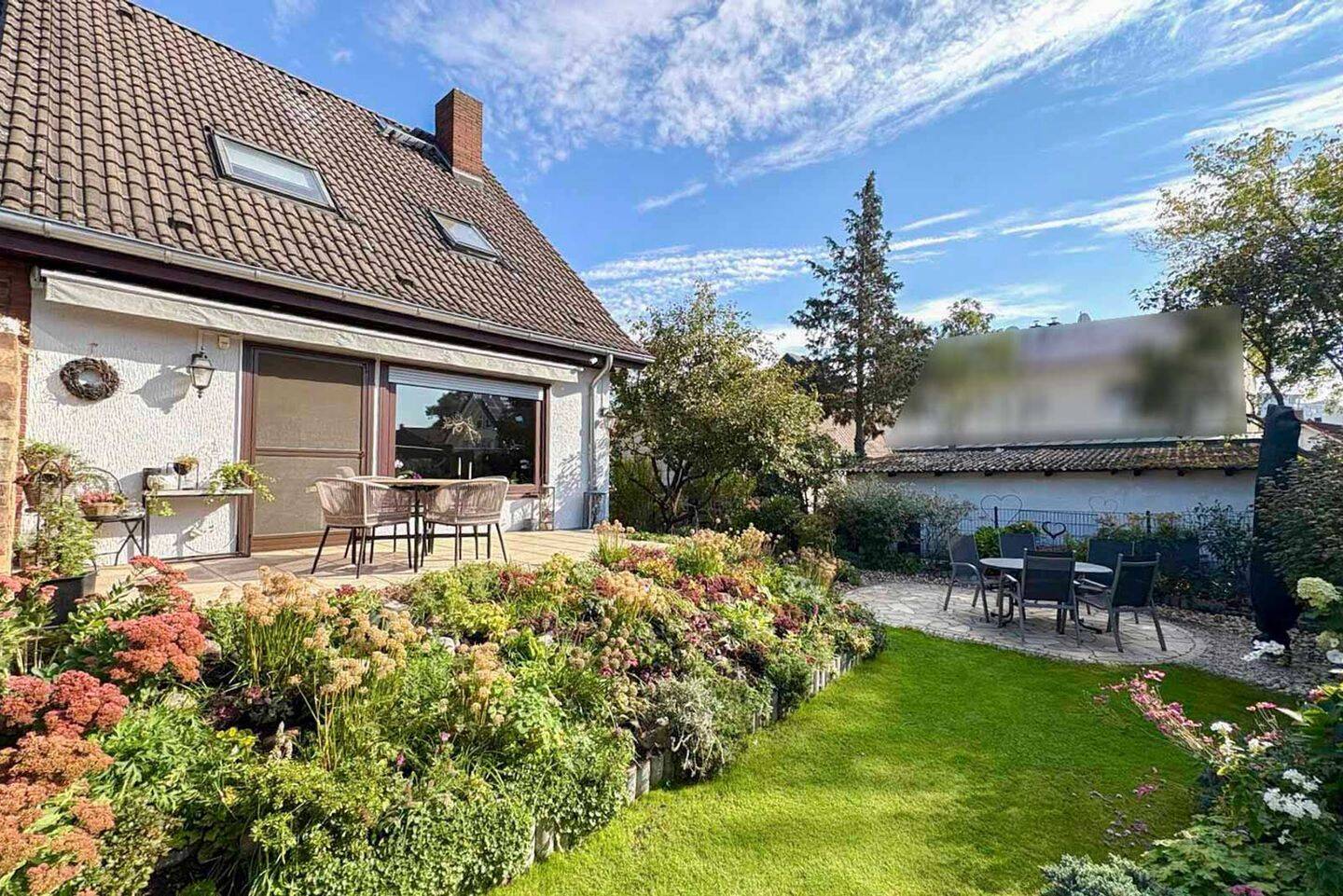 Gepflegte Doppelhaushälfte mit liebevoll angelegtem Garten in Berlin Reinickendorf (Wittenau), 13435 Berlin (Reinickendorf Kolonie Einigkeit Kolonie Zur Pappel Märkisches Viertel Wittenau)