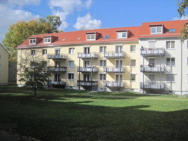 Renovierte 2-Zimmer-Wohnung mit Sonnenbalkon in ruhiger Lage, 90469 Nürnberg (Falkenheim Gartenstadt Kettelersiedlung Langwasser Rangierbahnhof)