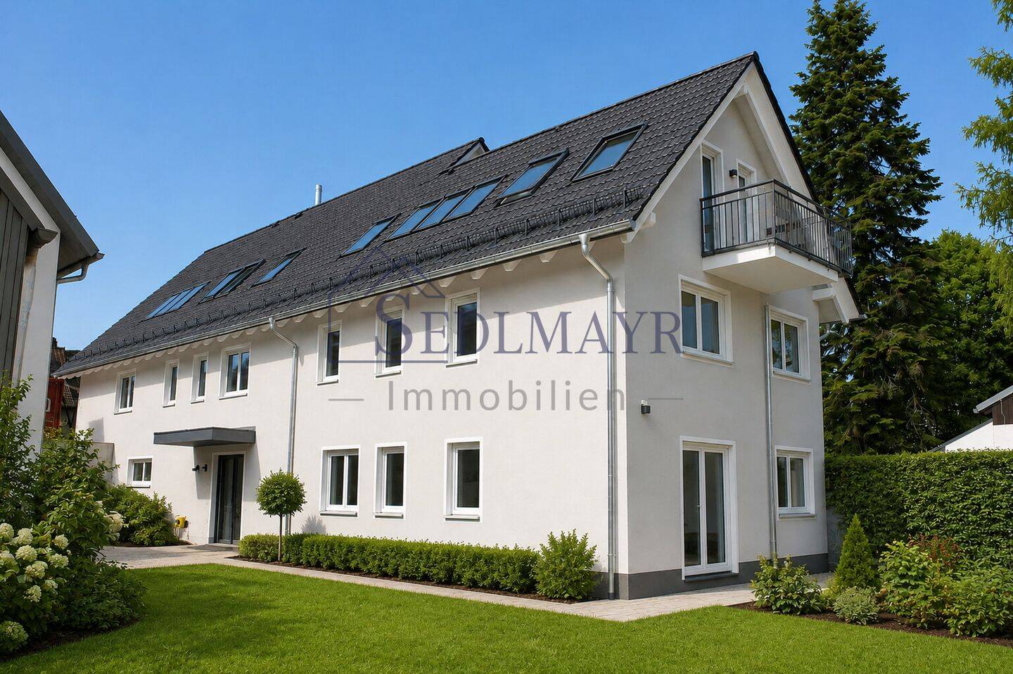 VERMIETUNG: Erstbezug – Moderne 2-Zimmerwohnung mit Balkon & TG-Stellplatz in Obermenzing!, 81247 München (Allach-Untermenzing Pasing-Obermenzing)