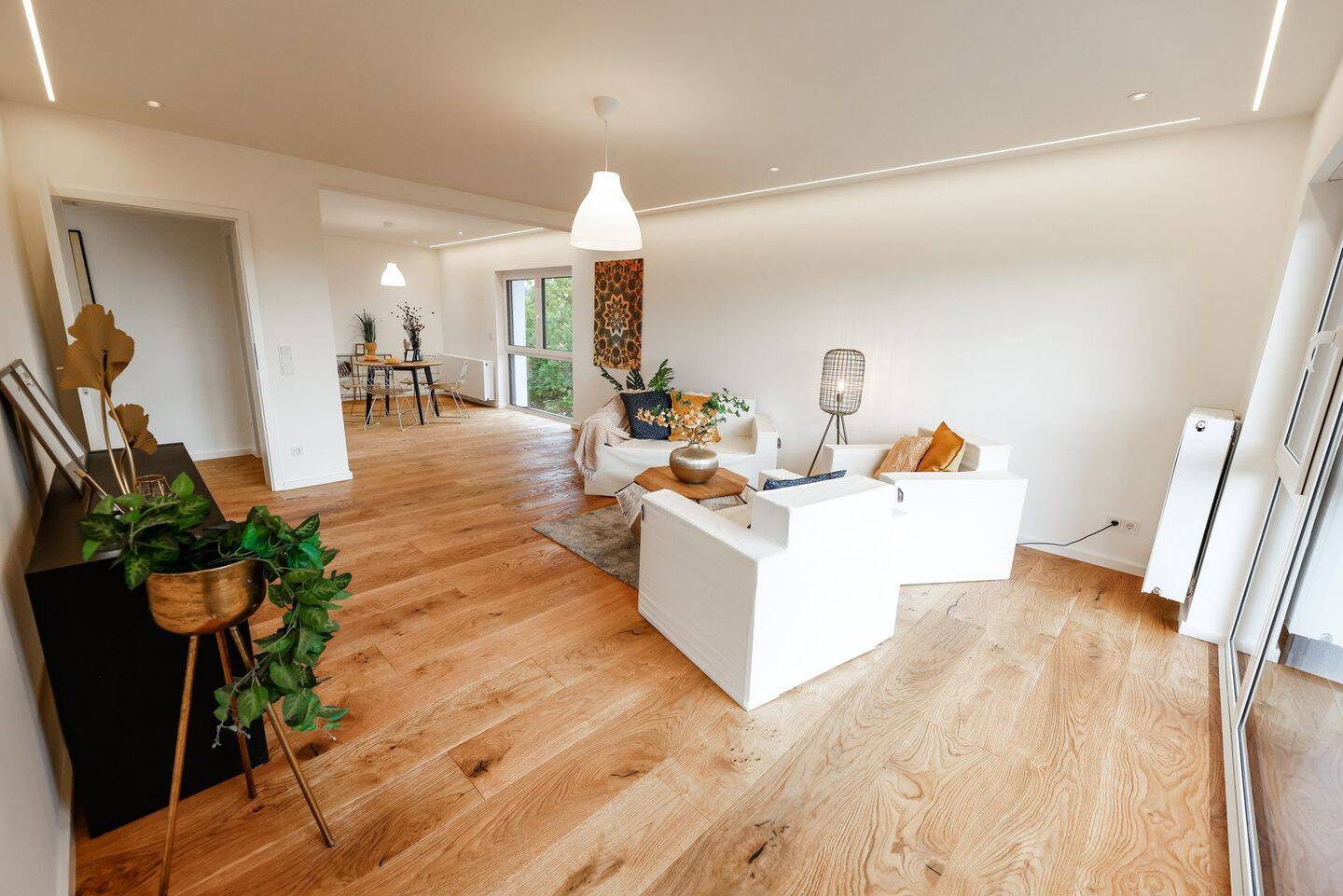 Moderne Traumwohnung im 2-MFH mit sonnigem Balkon im 1.OG, Energie KL. A, 35415 Pohlheim
