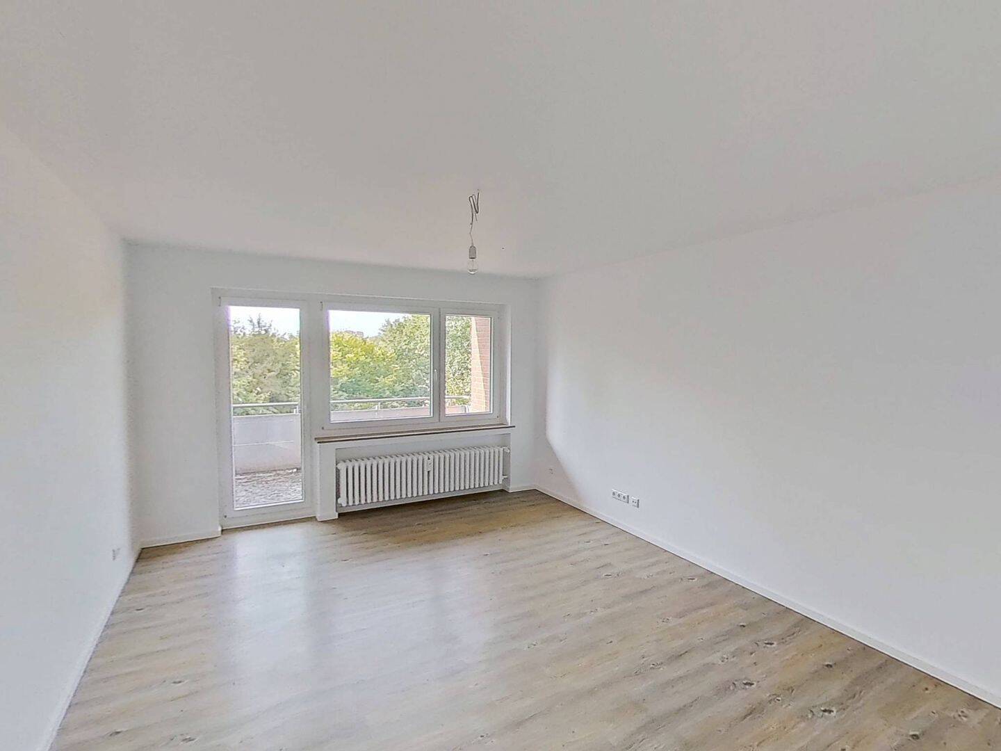 Moderne 2-Zi.-Whg. mit BALKON und Tageslichtbad in Buntekuh, 23558 Lübeck (Buntekuh Sankt Lorenz Nord Sankt Lorenz Süd)