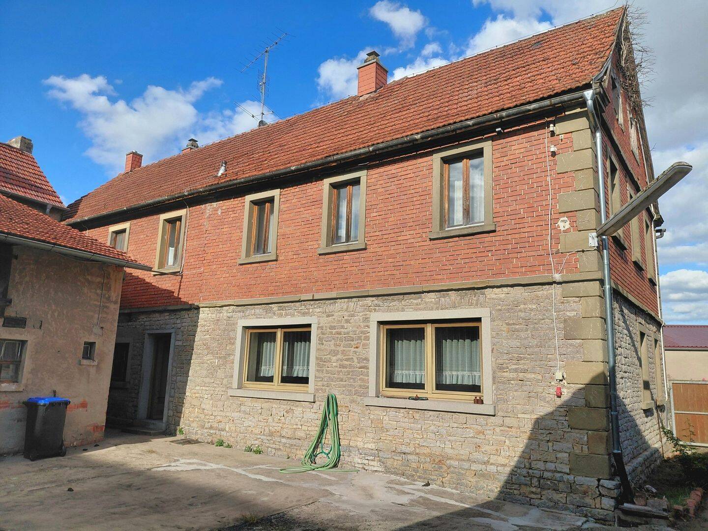 * Ein fränkisches Unikat *, 97447 Frankenwinheim