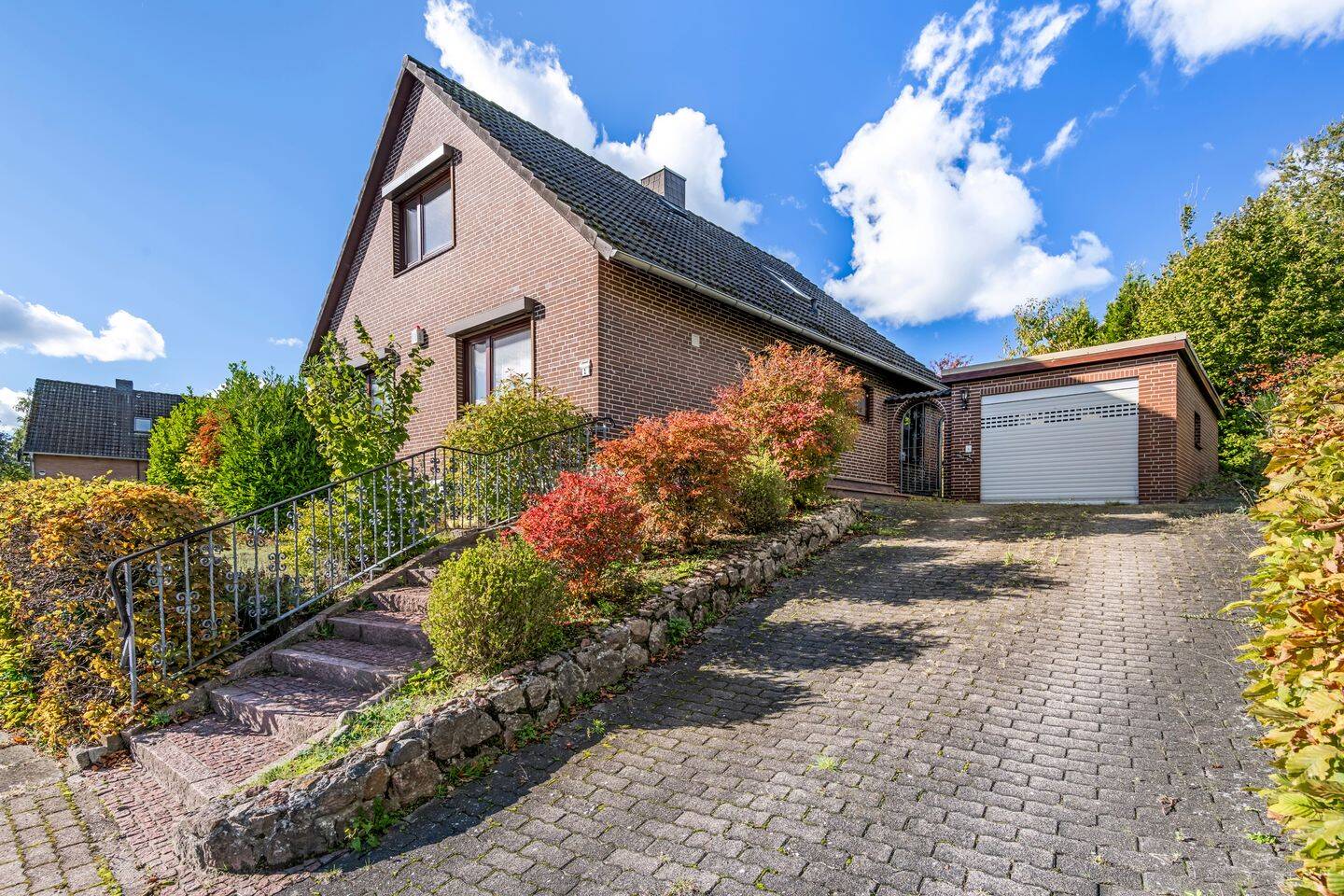 Freistehendes Einfamilienhaus auf 828 m² Grundstück – viel Potenzial in Bad Segeberg, 23795 Bad Segeberg
