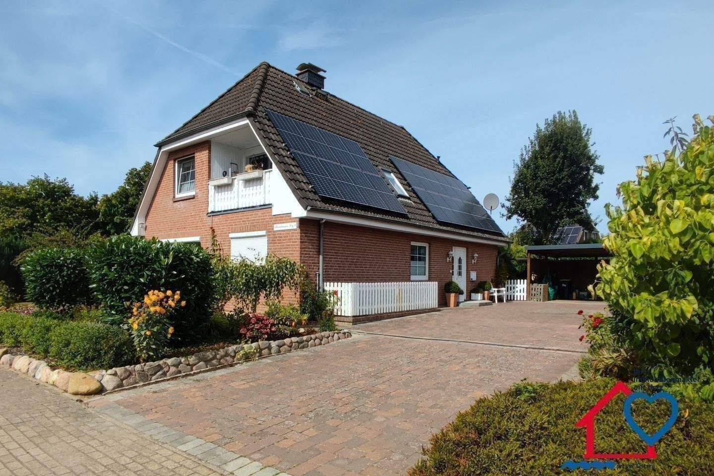 Viel Platz in Ostseenähe: Haus mit Pool, PV, Keller, Balkon, Terrasse & Doppelcarport, 24257 Schwartbuck