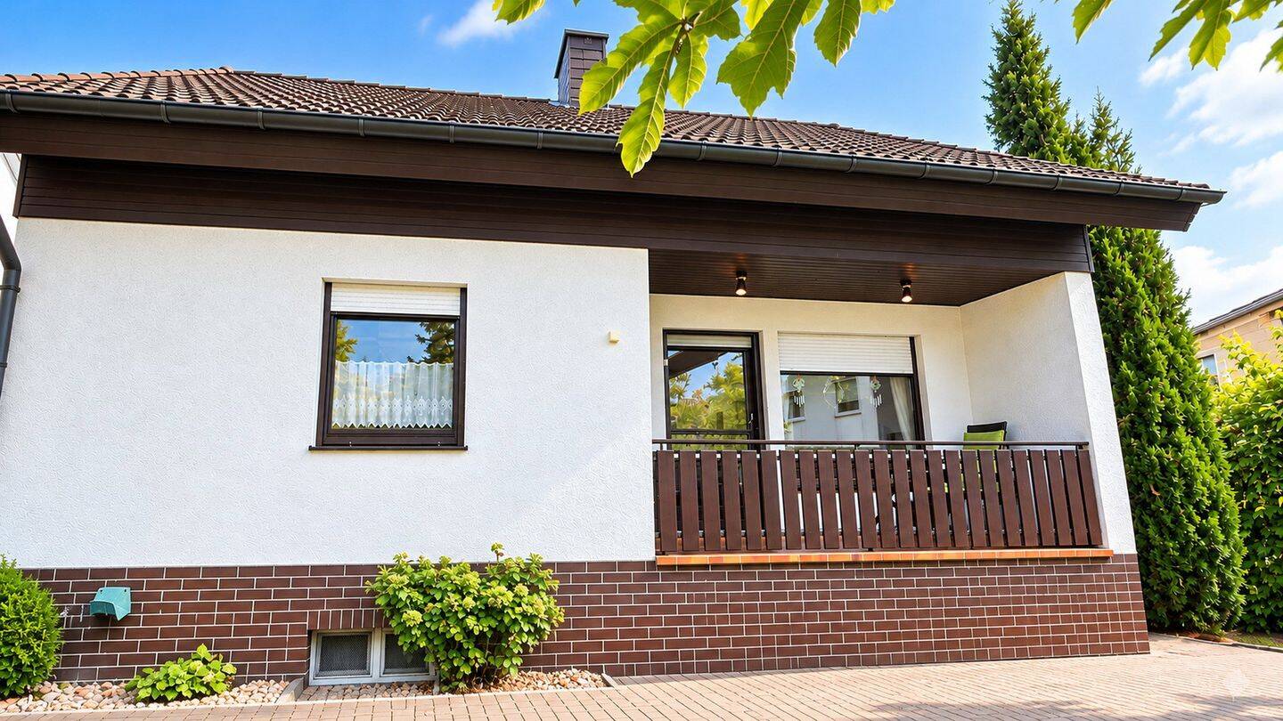 Freistehendes Einfamilienhaus mit Garten, Balkon und Stellplatz provisionsfrei, 64560 Riedstadt