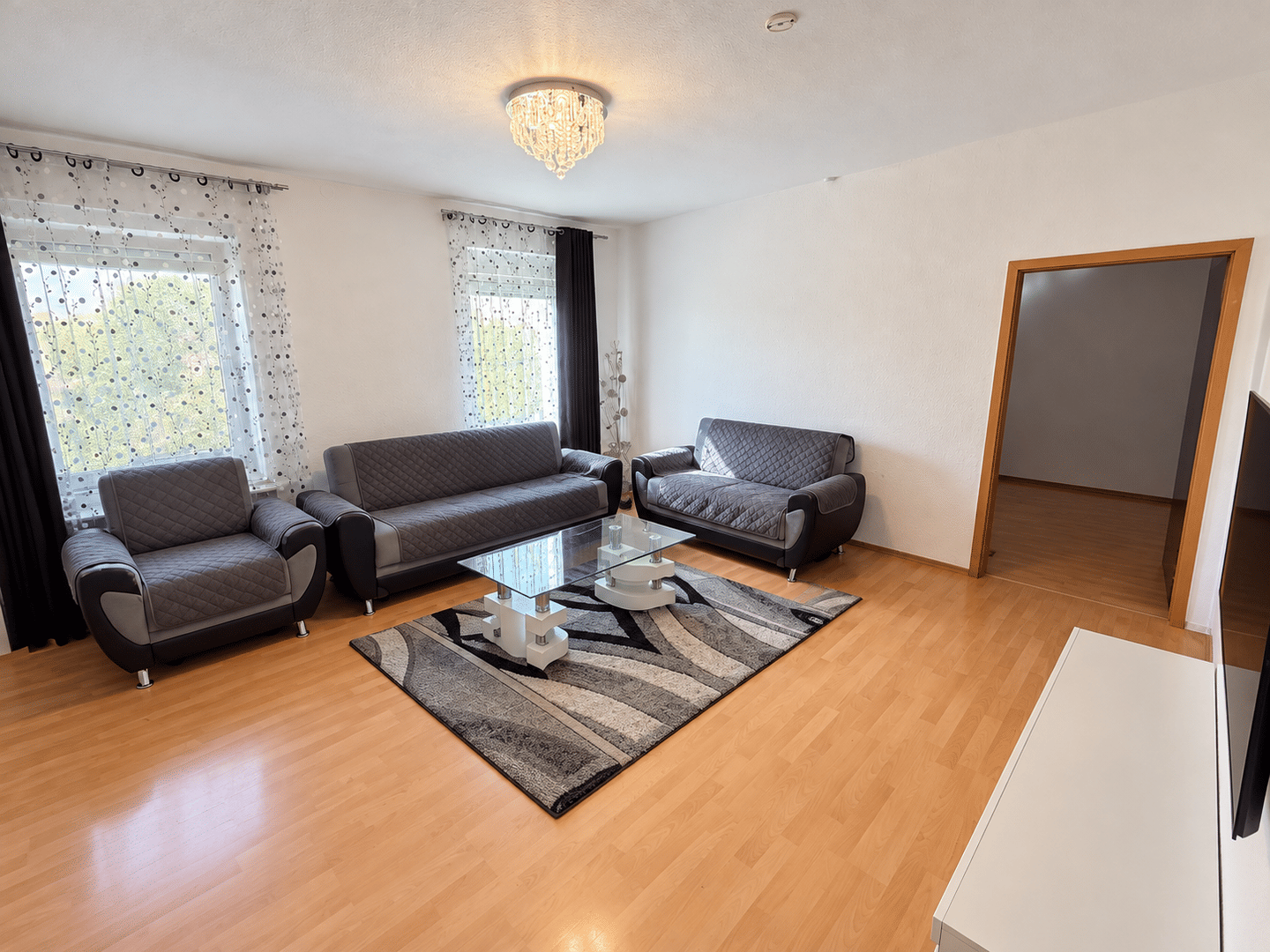 St. Johannis: 4 -Zimmer- Wohnung mit zwei Bädern und Einbauküche, 90419 Nürnberg (Kleinweidenmühle Sankt Johannis)