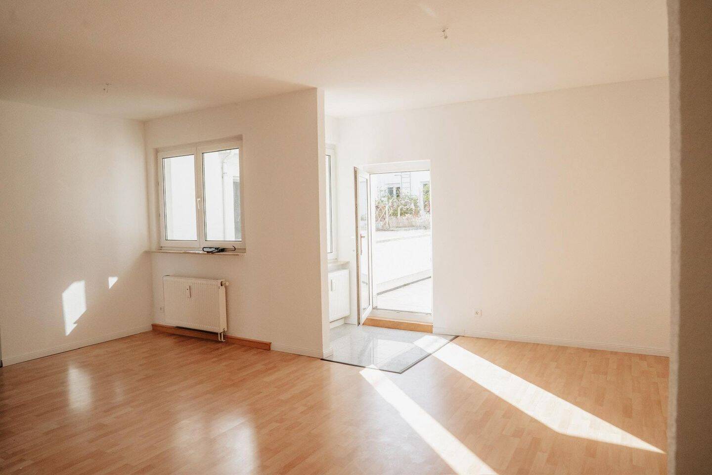 Frisch renovierte, helle 3-Zimmer-Wohnung mit großer Terrasse in Bingen – provisionsfrei, 55411 Bingen am Rhein