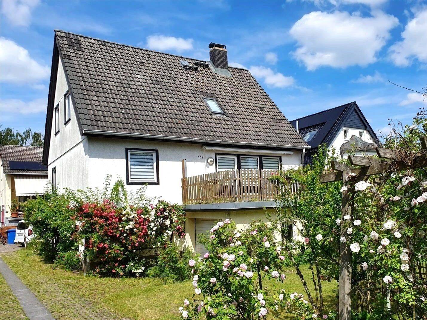 RAUMWUNDER auf 3 Etagen – als EFH oder Generationswohnen, 13503 Berlin (Reinickendorf)