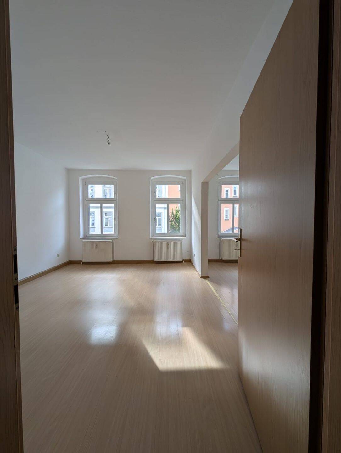 **TOP – Superschöne 3-Raum-Wohnung im Ostviertel in Gera, 7545 Gera (Bieblach Innenstadt Ostviertel Pforten Untermhaus)
