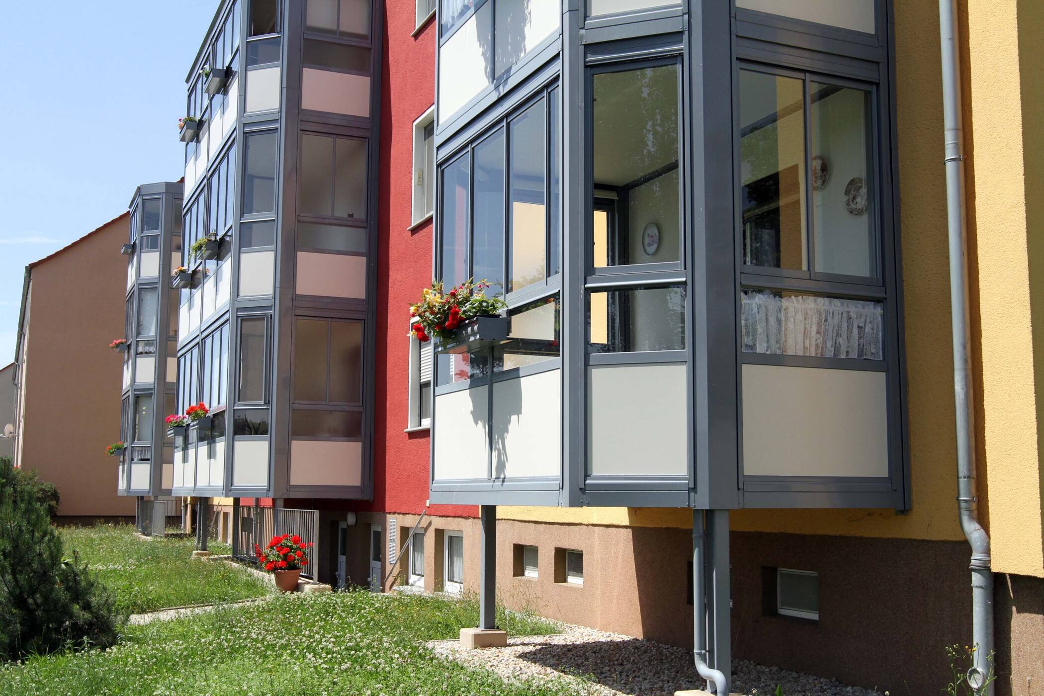 Tolle 3-Raum-Wohnung mit verglastem XXL-Balkon in Reuden, 6729 Elsteraue