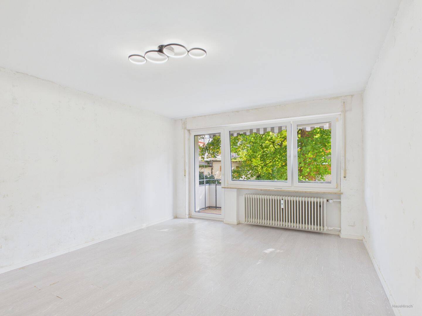 Wohnen am Bodensee – helle Eigentumswohnung mit zwei Balkonen und individuellem Gestaltungspotenzial, 88131 Lindau (Bodensee)