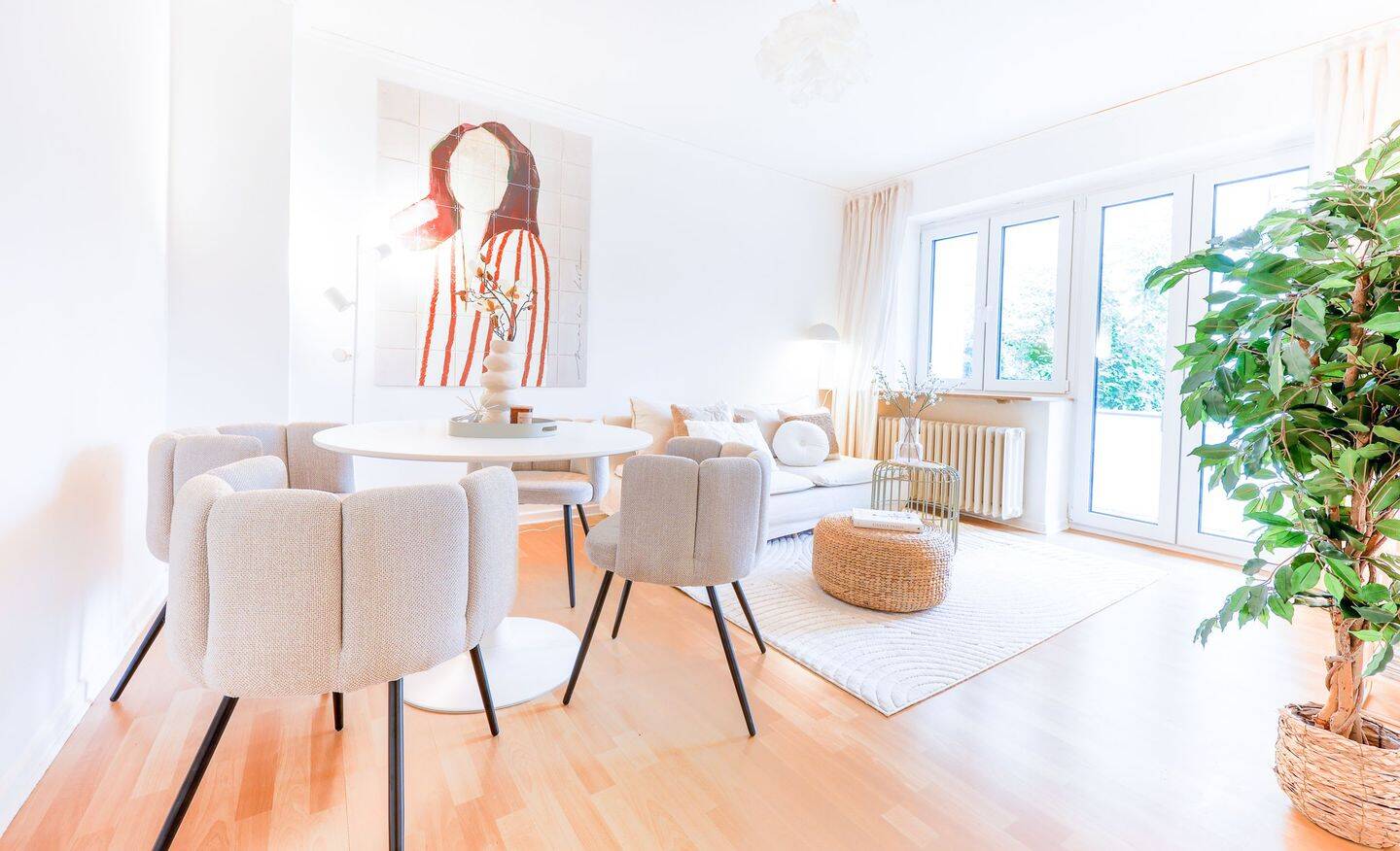 Ruhig wohnen, zentral leben: Helle 3-ZW im sanierten Mehrfamilienhaus, 34119 Kassel (Mitte West)