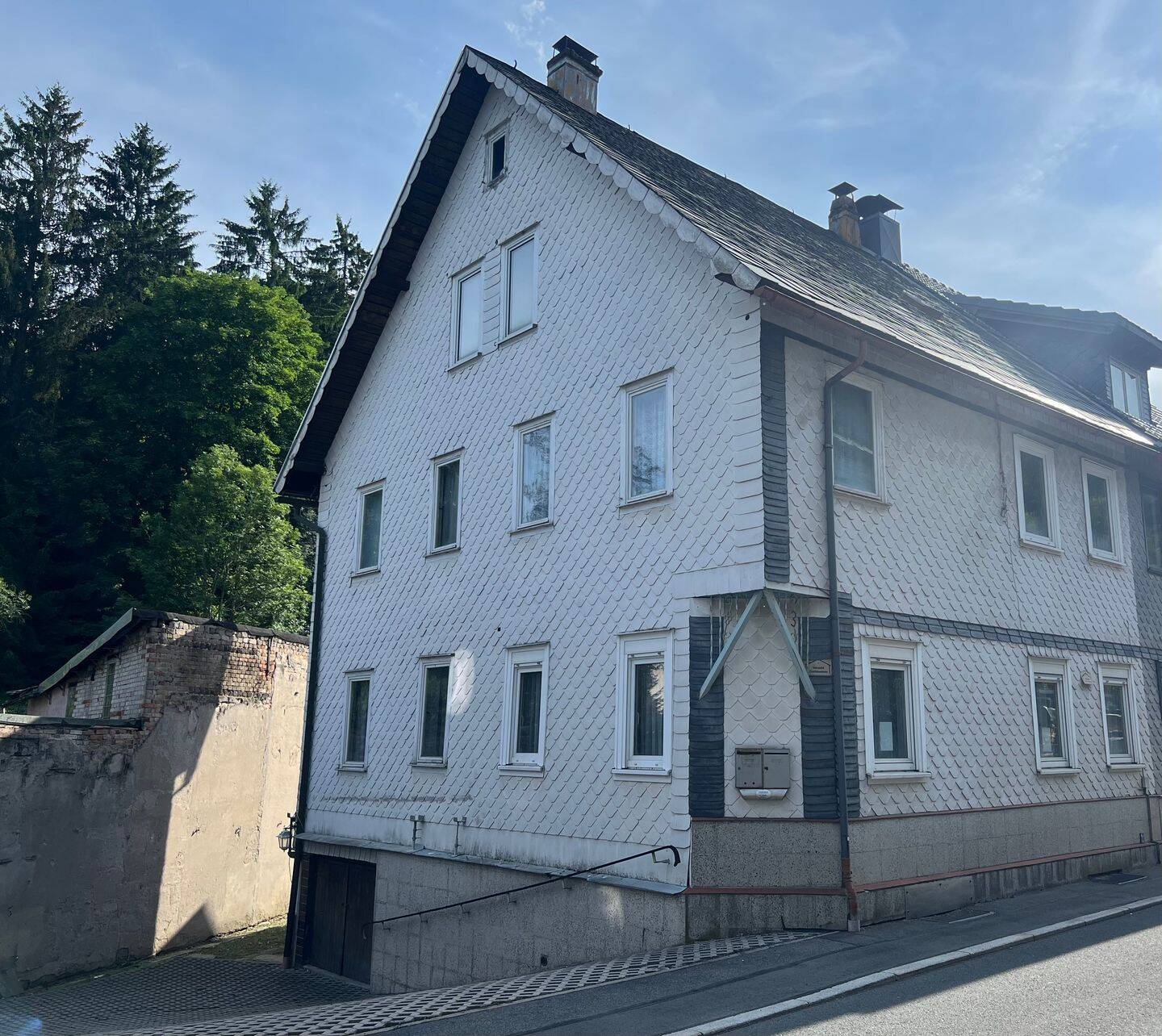 Haus, 9 Zimmer, 187 m², in Steinach, 96523 Steinach