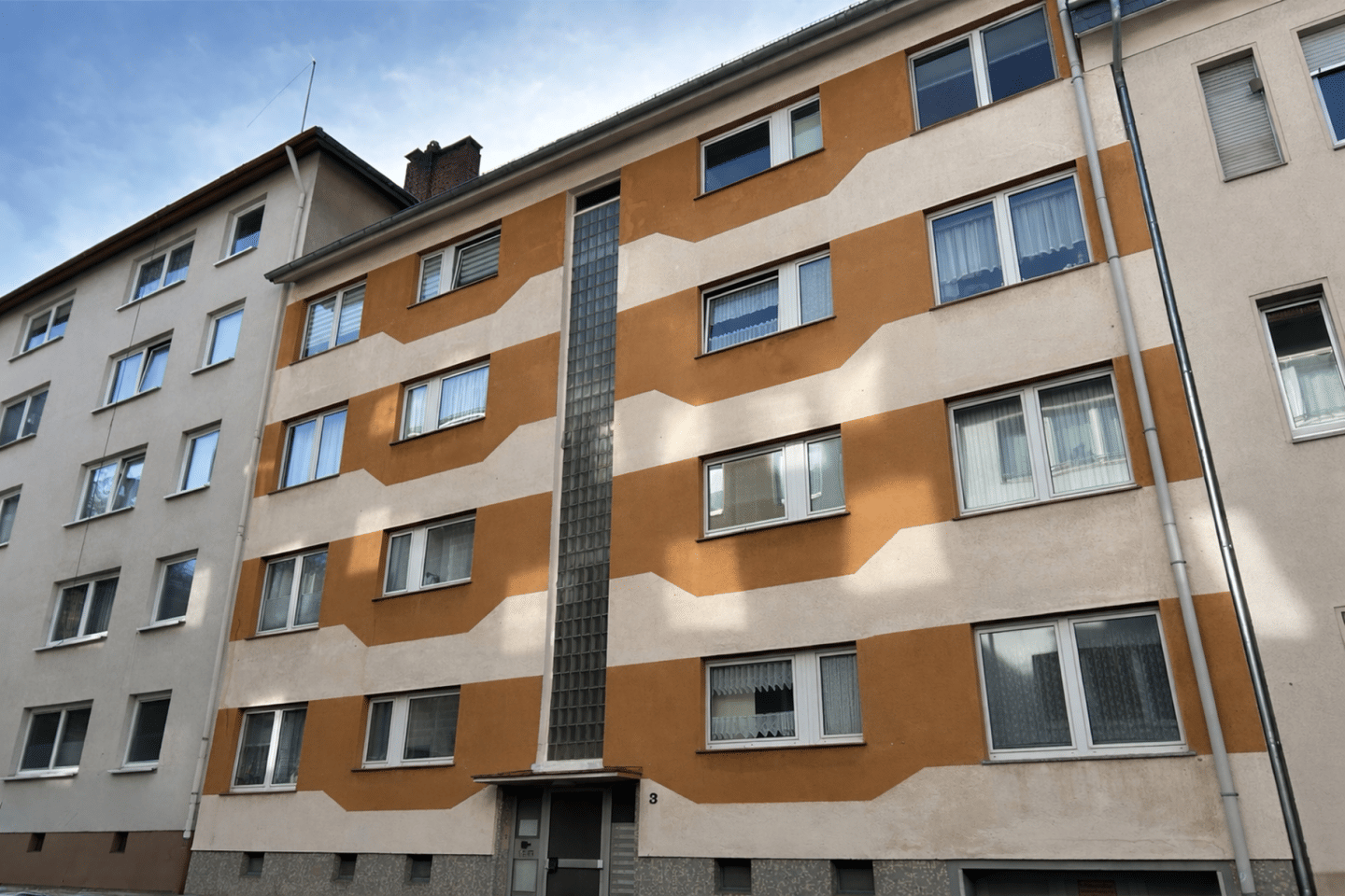 RESERVIERT: UNTERE SÜDSTAD – ZENTRAL GELEGEN – 3 ZIMMER WOHNUNG MIT GROßZÜGIGER LOGGIA UND GARAGE, 42119 Wuppertal (Elberfeld)