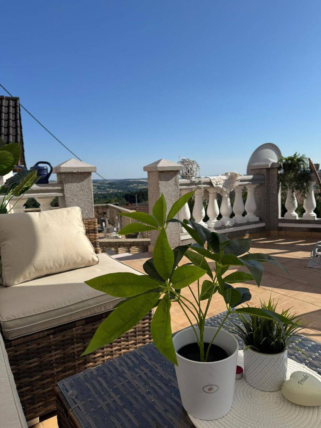 95 m² Wohnung mit großer Terrasse 25m² und tollem Ausblick in 66822 Dörsdorf zu vermieten, 66822 Lebach