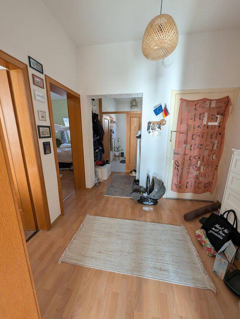 Befristet ab 01.11.: Helle 2-Zimmer-Wohnung mit 83 m², in Osnabrück, 49082 Osnabrück (Kalkhügel Nahne Schölerberg Sutthausen)