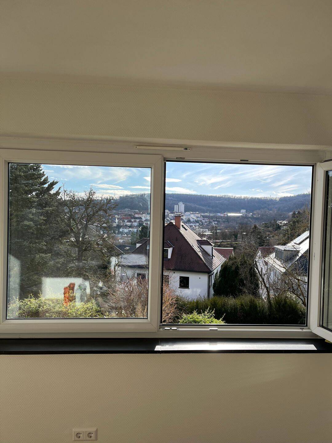 Sanierte 1-Zimmer-Hochparterre-Wohnung in Halbhöhenlage Stuttgart-West, 70193 Stuttgart (Nord West)