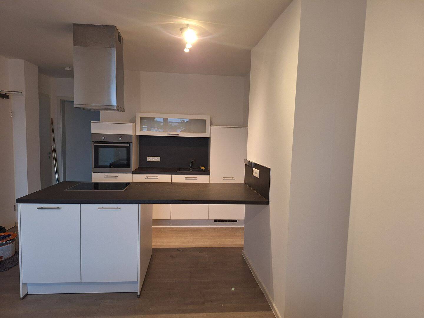 Schöne 2 Zimmer Wohnung im Zentrum, 52349 Düren