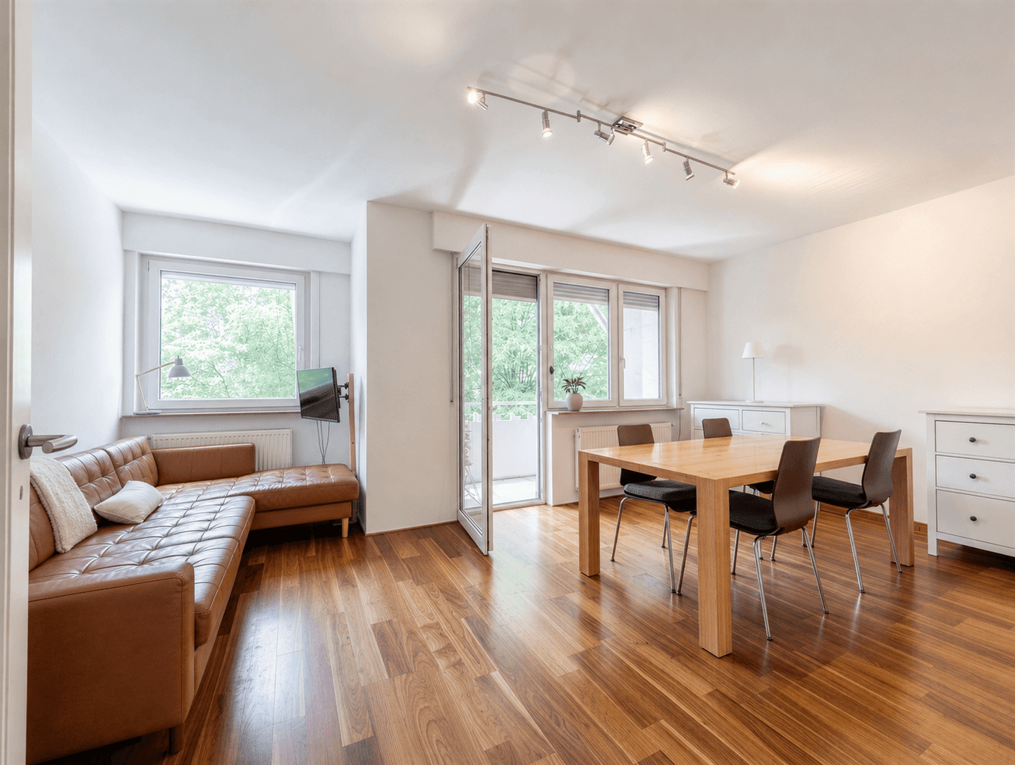 Ostfildern-Ruit: Tolle 3-Zimmer-Wohnung in attraktiver Lage mit Sonnenbalkon und Blick ins Grüne***, 73760 Ostfildern
