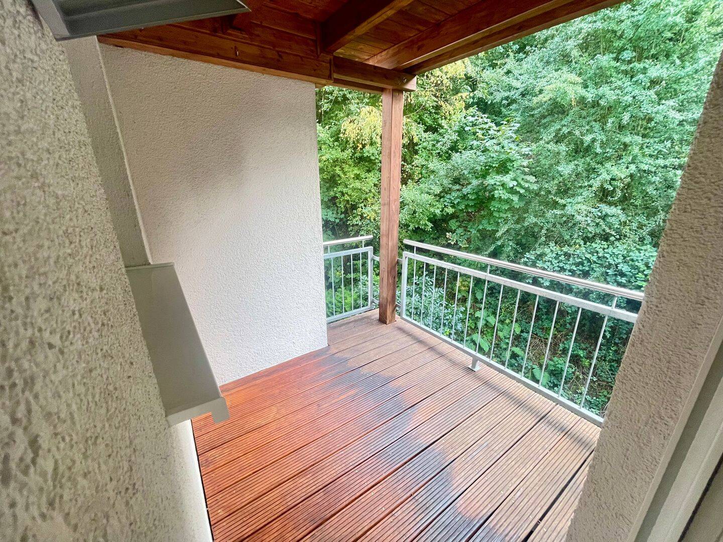 Geräumige 2 ZKB Wohnung mit Blick ins Grüne – Loggia – EBK, 66663 Merzig