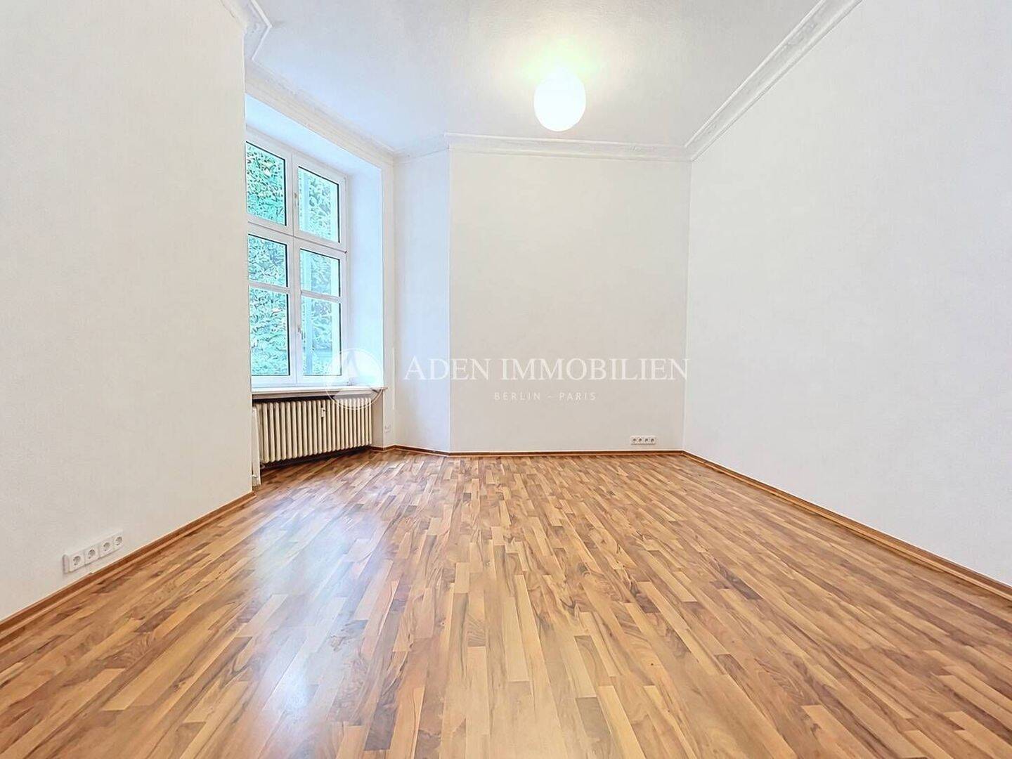 Altbau in Halensee: 2 Zimmer mit separater Küche, 10709 Berlin (Charlottenburg-Wilmersdorf Charlottenburg Halensee Wilmersdorf)