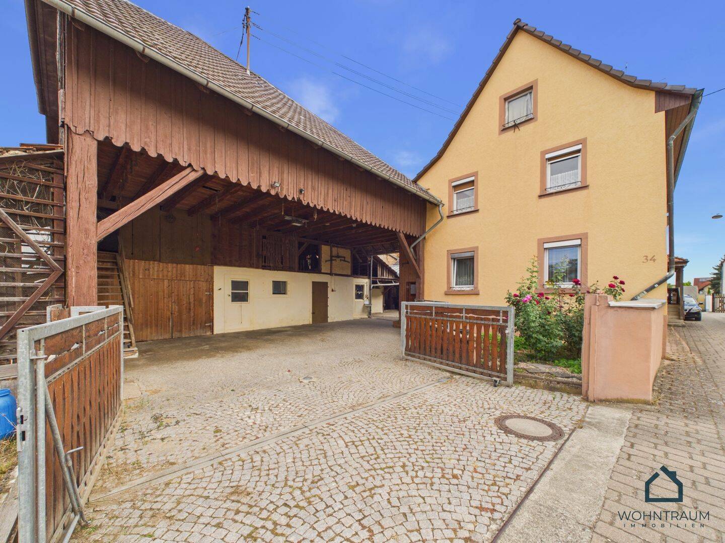 Viel Platz für Wohnträume – Ein- bis Zweifamilienhaus mit Potenzial in Forchheim, 79362 Forchheim