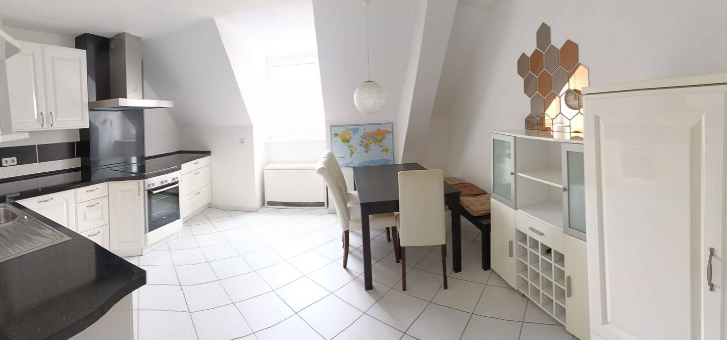 Von privat: Wunderschöne 2,5 Zimmerwohnung Nähe U2 und BMW, 80937 München (Milbertshofen-Am Hart)