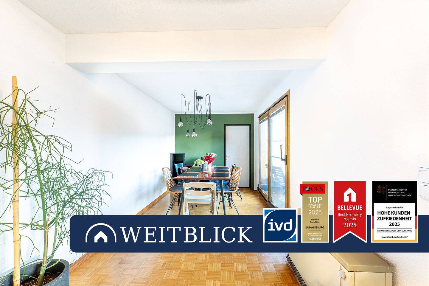 WEITBLICK: Juwel mit traumhafter Aussicht!, 71229 Leonberg