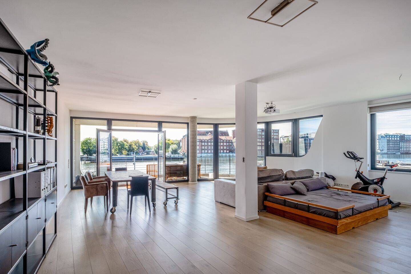 Spektakuläres Neubau-Loft an der Media-Spree, 10245 Berlin (Friedrichshain-Kreuzberg Friedrichshain)