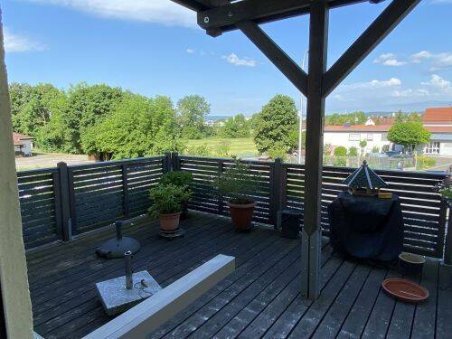 Seniorengerechte, schicke 4-Zimmer-Wohnung mit Balkon, Terrasse und Garten in 97616 Bad Neustadt/Saale, Stadtteil Herschfeld (ID 1452), 97616 Bad Neustadt a.d. Saale