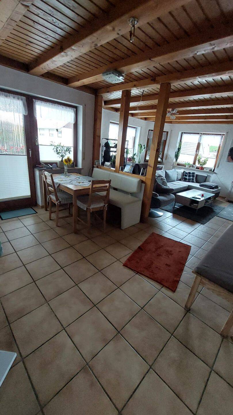 2 Zimmer-Wohnung mit TG, 78239 Rielasingen-Worblingen