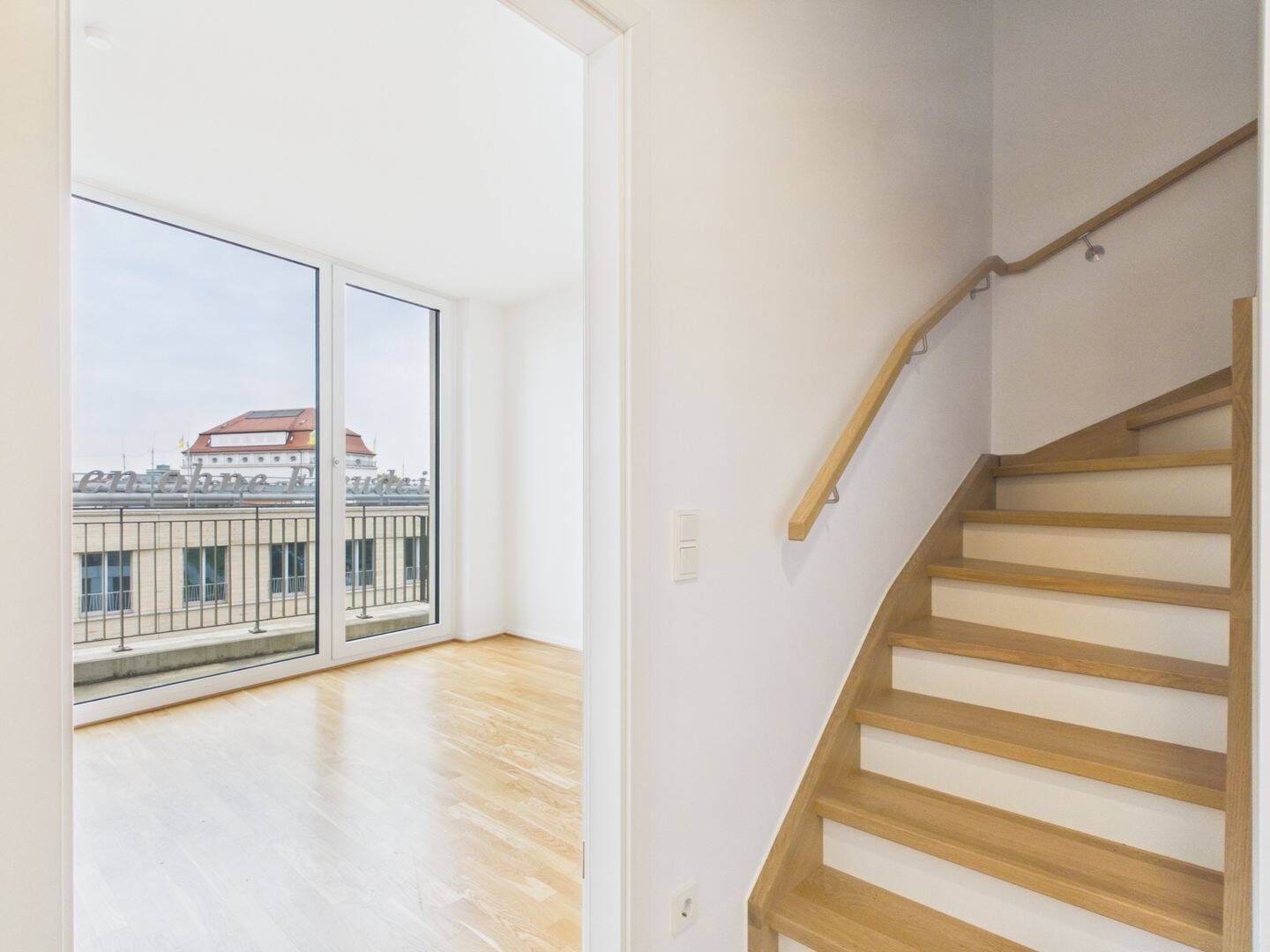 Großzügige 2-Zimmer-Wohnung nahe Semperoper – ideal für Singles + Paare | MaryAnn, 1067 Dresden (Friedrichstadt Innere Altstadt Wilsdruffer Vorstadt/Seevorstadt-West)