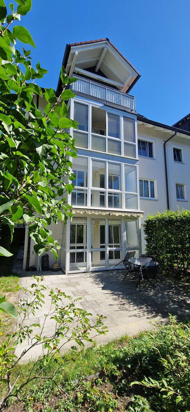3-Zimmer-Wohnung mit Wintergarten und Terrasse, 80997 München (Allach-Untermenzing Moosach Pasing-Obermenzing)