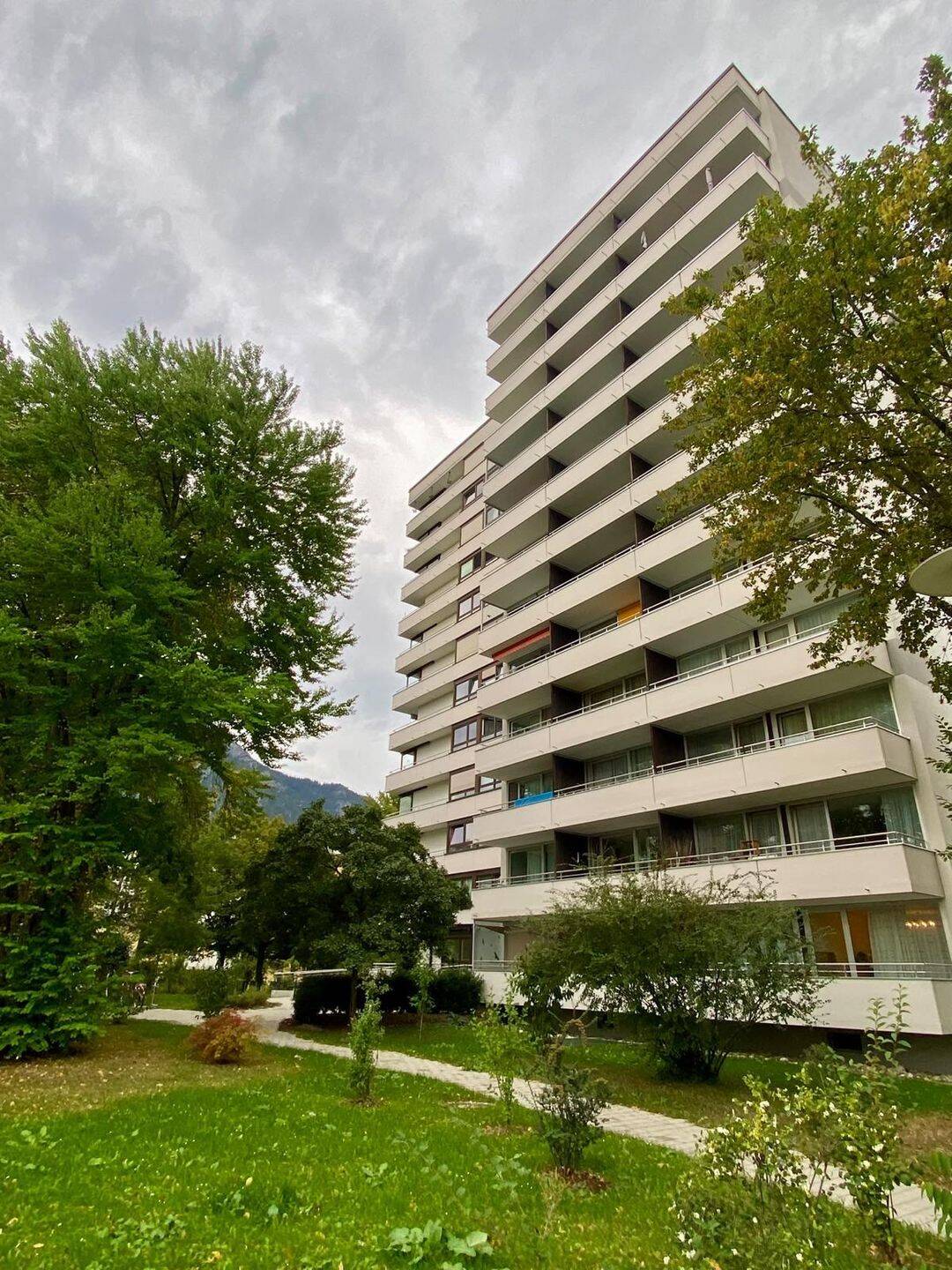Gut vermietetes, helles 1-Zimmer-Appartement mit Bergblick in Bad Reichenhall, 83435 Bad Reichenhall